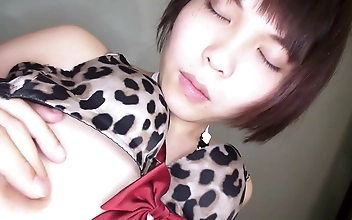 床戏 久久精品 Sizzling Night with a Hot Japanese Beauty-Passionate Depths