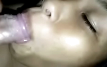 三级 三级电影 Hot Japanese Temptress Enjoys Deep Pussy Play from