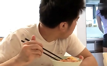 小说 Thai Massage Becomes Hot Seduction When She Craves