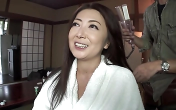 全黄 Nurse Takes Multiple Asian Cocks in Hospital Room