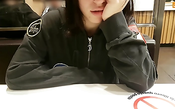无套 Sweet Surrender-Japanese Schoolgirl's Creamy Mouth Fantasy