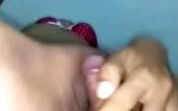 精品 Naughty Girl Seduces with Ecstatic Floor Masturbation