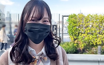 毛片 Seductive Japanese Temptress-Passionate Kisses & Intense Pleasure